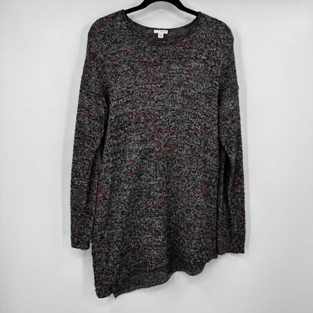 Cozy Marled Knit Sweater with Subtle Burgundy Flecks